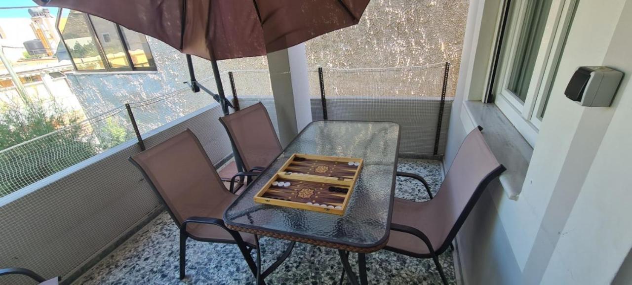 Μοντέρνα Εξοχική Κατοικία Στην Κωμη Komi  Exterior foto
